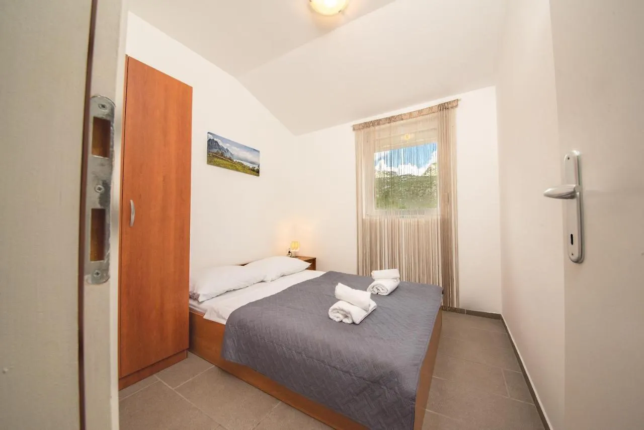 Apartmani Manita Paklenica Seline