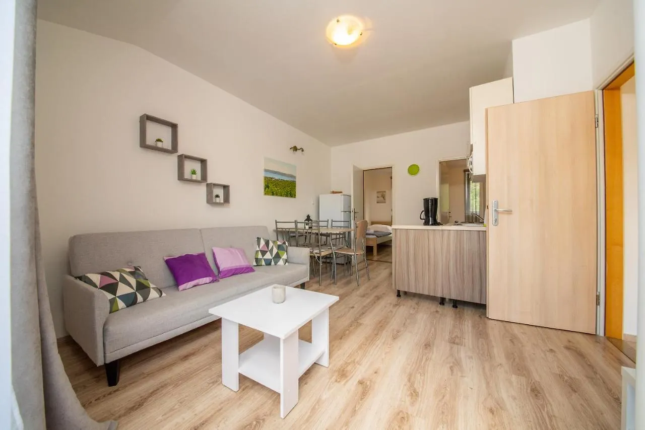 Apartmani Manita Paklenica Seline Kroatien